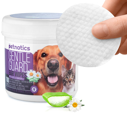 Gentle ear wipes for dogs and cats in a jar with a dog and cat on the label, enriched with chamomile and aloe.
